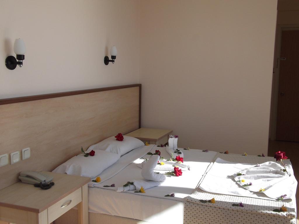 Poseidon Cesme Resort חדר תמונה