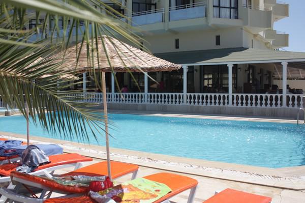 Poseidon Cesme Resort מראה חיצוני תמונה