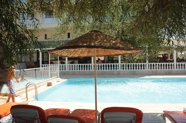 Poseidon Cesme Resort מראה חיצוני תמונה